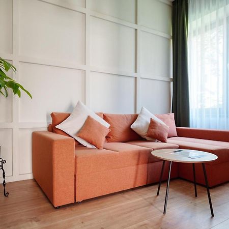 Privo Oldtown Luxury Apartment Брашов Екстер'єр фото